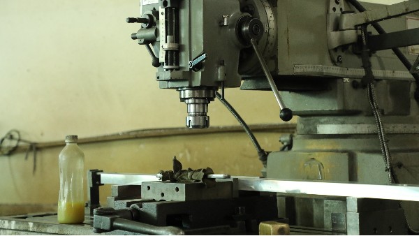 自動(dòng)點(diǎn)膠機(jī)方案