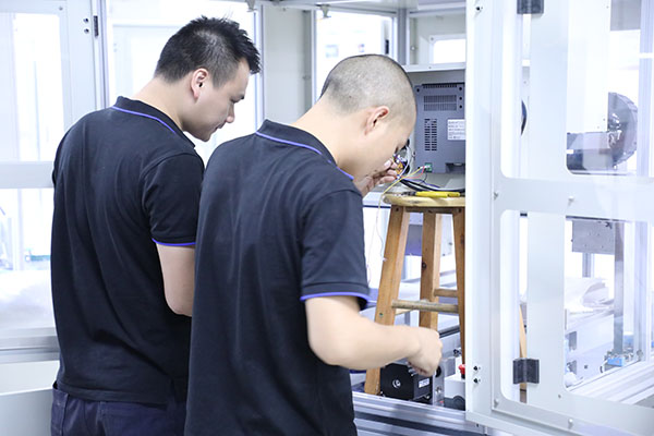 深圳四軸視覺(jué)點(diǎn)膠機(jī)廠家