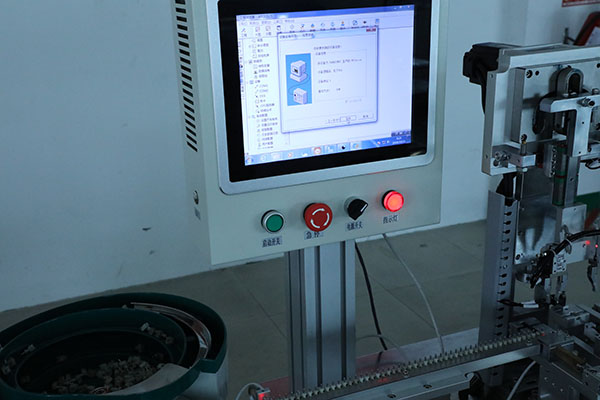 視覺點(diǎn)膠機(jī)生產(chǎn)廠家報(bào)價(jià)