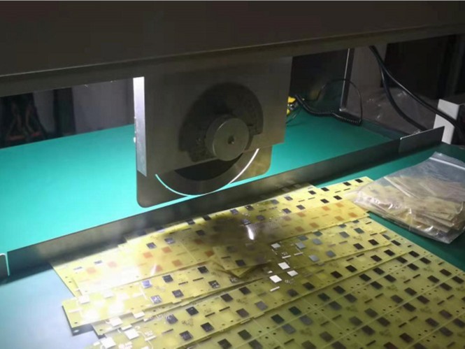 走刀式分板機(jī)廠家創(chuàng)精銳-送貨上門